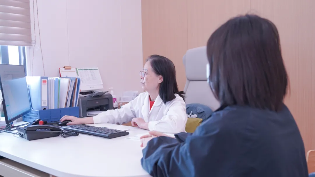 用3W+，体验明星同款的&ldquo;腹膜外剖宫产&rdquo;，是我人生最值的一笔投资！